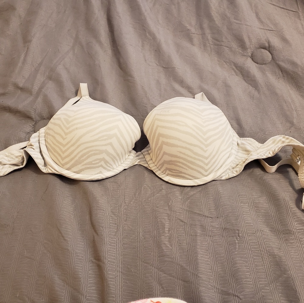 Bra